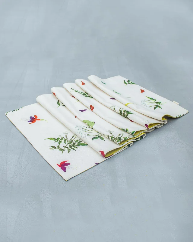 - Teething and chewing toys for puppies Botanical Runner